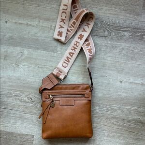 GUC like new Lucky 🍀 Brand Tan Bag